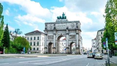 The Siegestor Munich Hyperlapse stock video Видео 75951941