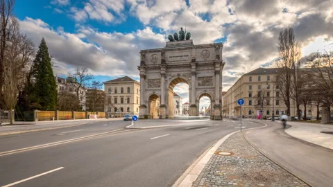 The Siegestor Victory Arch in Munich 스톡 동영상 149078854