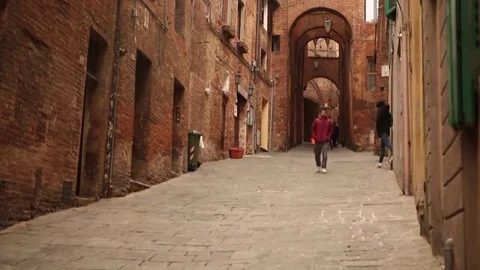 Siena tipical architecture - Tuscany Video stock 72986244