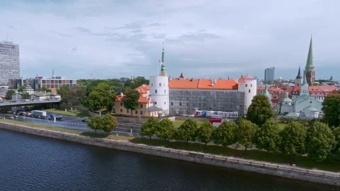 Sightseeing of Latvia. Aerial view of Riga Castle in the old town of Riga. 스톡 동영상 201406854