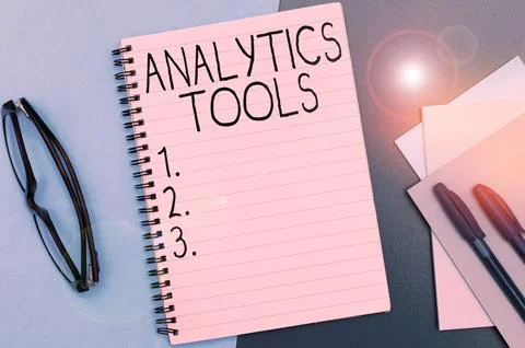 Sign displaying Analytics Tools. Word Written on pieces of web application Foto stock
