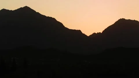 A sign with a mountain in the background 動画素材 156019037