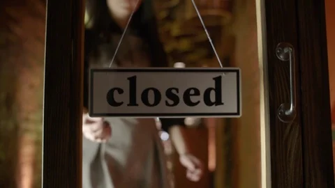 Sign open closed Stock-Footage 74451156