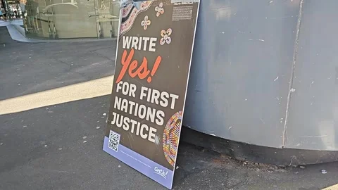SIGN SAYING WRITE YES FOR FIRST NATIONS JUSTICE REFERENDUM AUSTRALIA 4K Stock Footage 252951109