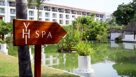Sign with the word SPA indicating the path to get to the massage area Stock Footage 173888242