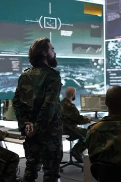 Signal support system specialists provide guidance and crucial battlefield data Stock Photos