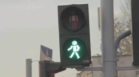 Signals at Pedestrian Crossing 库存影片 56804816