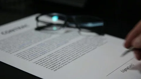 Signature Stock Footage 81783684