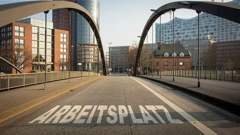Signposts the direct way to the Alternative 스톡 사진