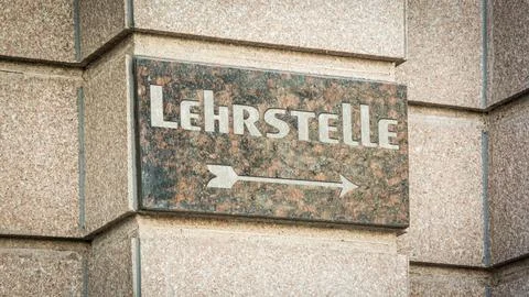 Signposts the direct way to Apprenticeship Stock Photos