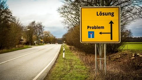 Signposts the direct way to solution versus to problem 스톡 사진