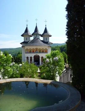 Sihastrie monastery Фото