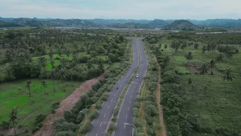 Silent And Expansive Pathway Continuously Unfolds Past Distant Horizon Vídeo Stock 334136776