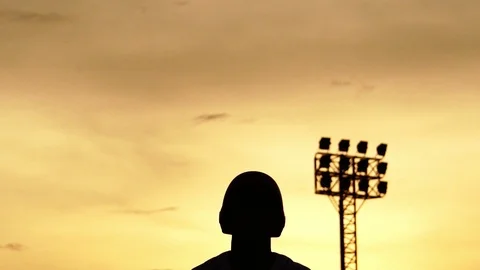Silhouette Baseball athletes are training hard with the sunset Vidéo 112139462