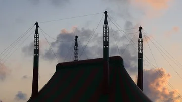 Silhouette big top background with moving clouds at sunset Stock Footage 85503889