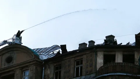 Silhouette of firefighter fighting fire Stock-Footage 99342090
