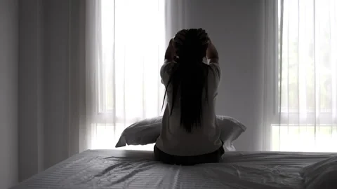 Silhouette of a sad woman in violent problems. Mental problems. Life proble.. Stock-Footage 336938390