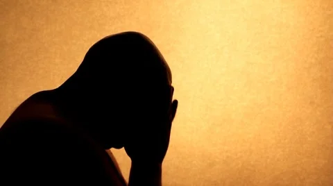 Silhouette sadness man 스톡 동영상 8608042