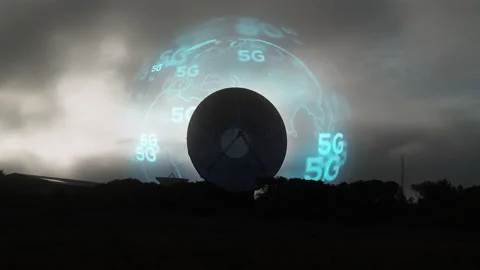 Silhouette satellite antenna array receiving 5g signals - 3d graphics Stock-Footage 160087830