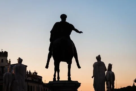 Silhouette of the statue of Marcus Aurelius at sunset in Rome Stock Photos