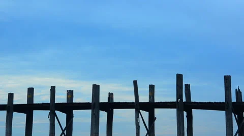 Silhouette of U Bein bridge at sunset Amarapura, Mandalay, Myanmar. Stock Footage 62922187