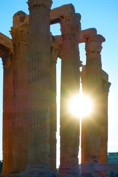 Silhouettes of ancient columns Foto stock
