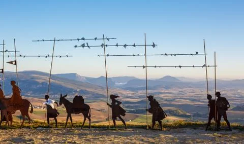 Silhouettes of pilgrims Stockfoto's