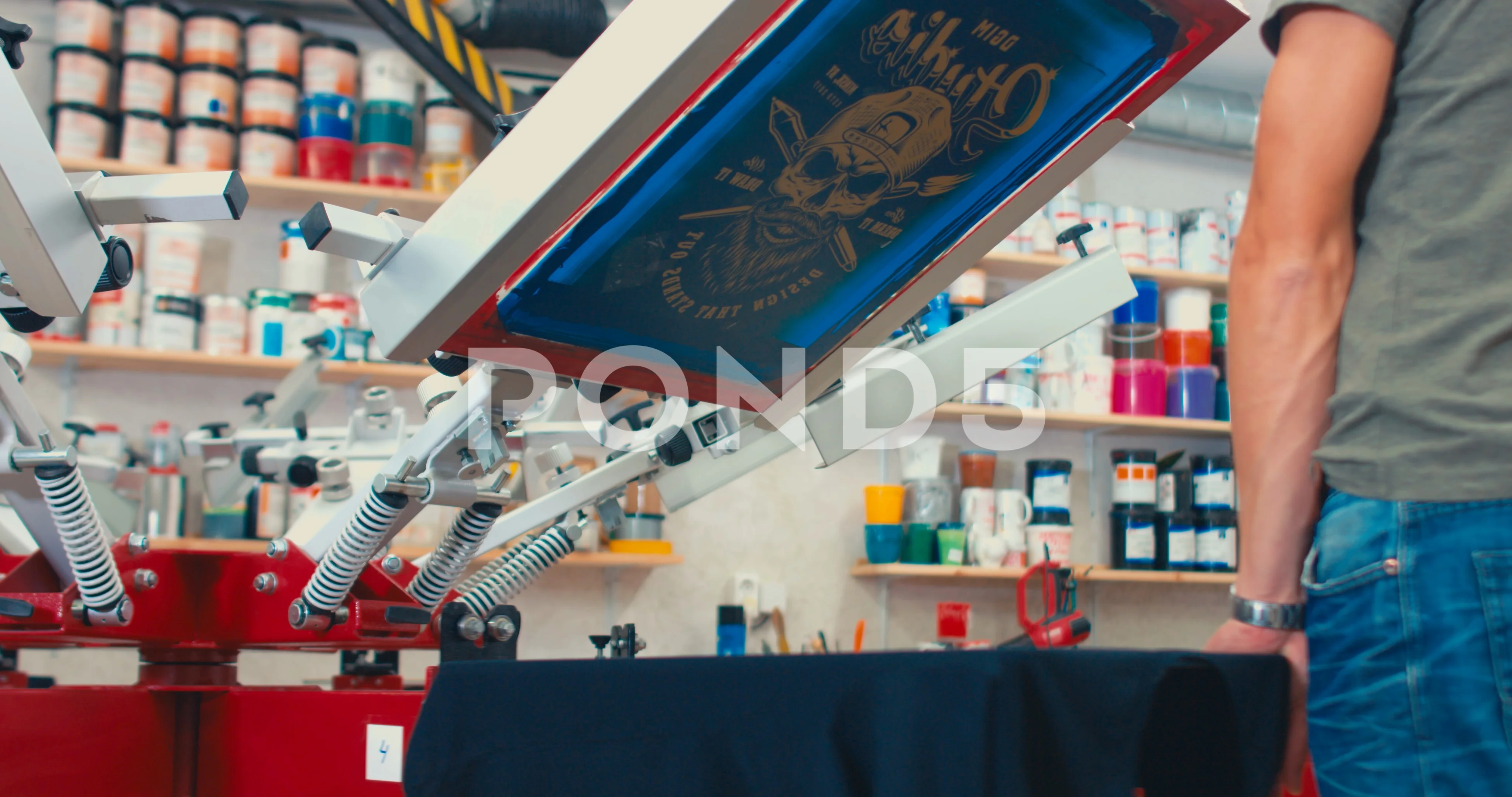 How Screen Printing Constantly Evolves to Fit an Ever-Changing World