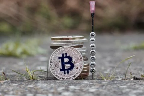 Silver bitcoin coin Foto stock