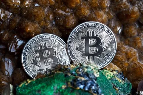 Silver bitcoin in the stone 스톡 사진