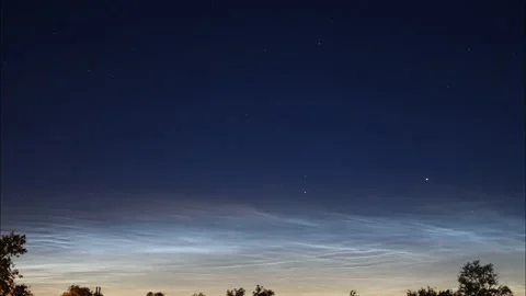 Silver Clouds, Time-Lapse Video stock 133185336
