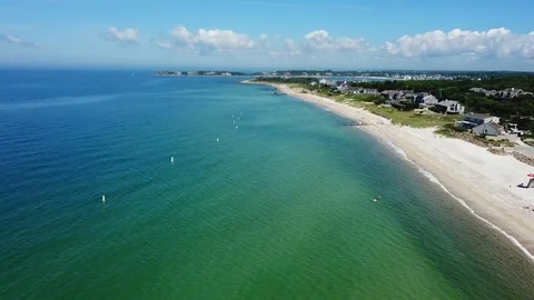 Silver Crest Beach Aerial flyover 動画素材 92965758