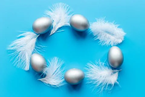 Silver Easter eggs. Easter decoration, top view 库存照片