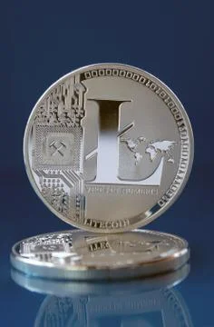 Silver Litecoins with reflection - crypto currency 스톡 사진