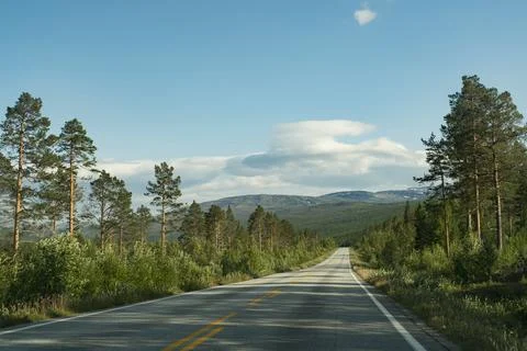 The Silver Road E95 between Vasterbotten, middle Lapland to Norwegian Stock Photos