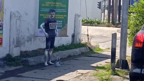 'silverman' Stock Footage 241937096