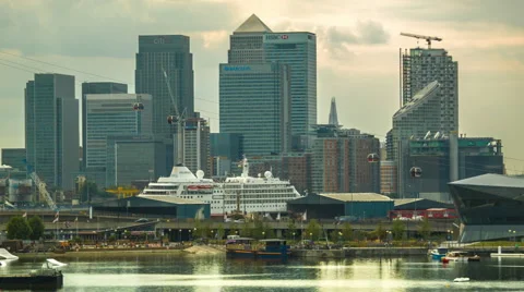 Silversea Luxury cruise passes at Canary Wharf, time-lapse Stock Footage