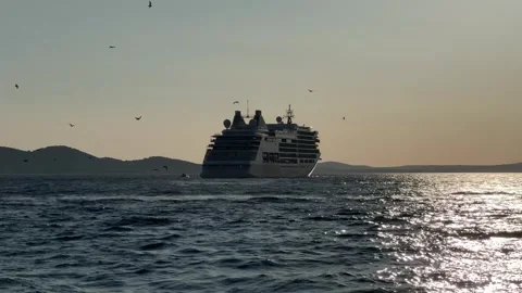 Silversea Silver Muse Luxury Cruise Ship Departing from Zadar, Croatia, Sailing Vídeo Stock 345130470