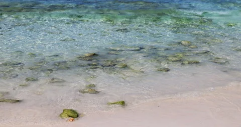 Similan Archipelago.Sun, sand, coast and clear water. Vídeos de archivo 295633493
