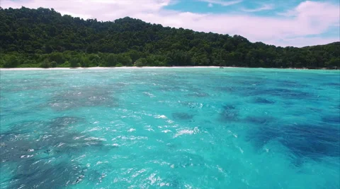 Similan Islands Flying Low Over Blue Waters Видео 60736222