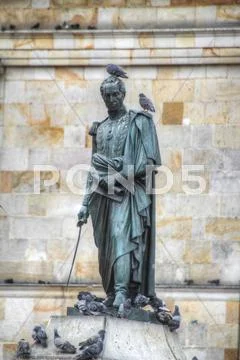 Simon Bolivar Statue Stock Photos