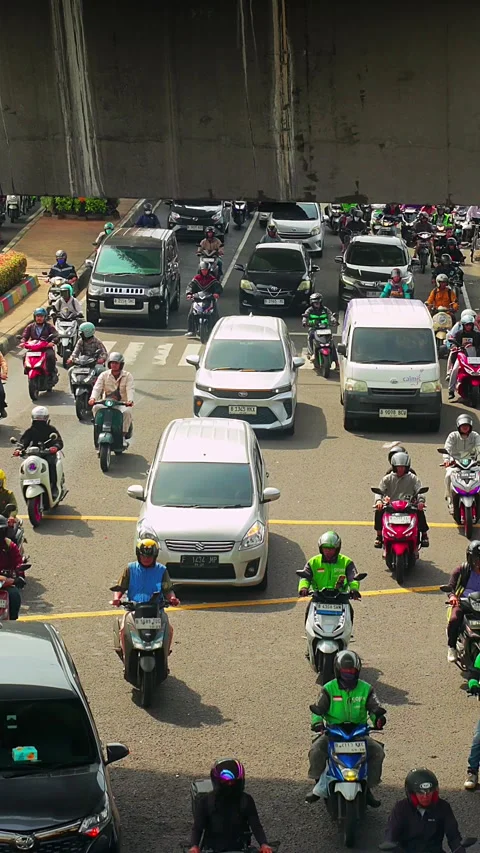 Simpang Matraman 2 (Potrait) Stock Footage 331615761
