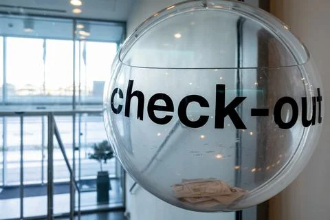 Simple and quick plastic self check-out facility Stock-Fotos