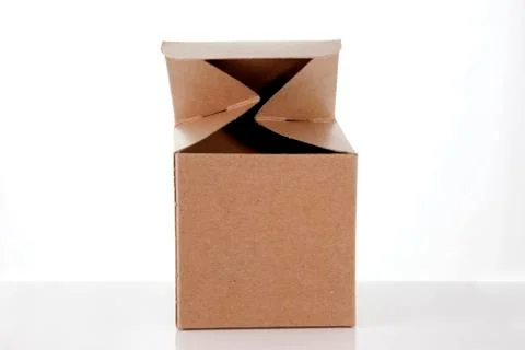 Simple brown gift box Fotos de archivo