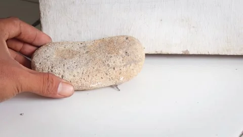 Simple door stopper Видео 335120813