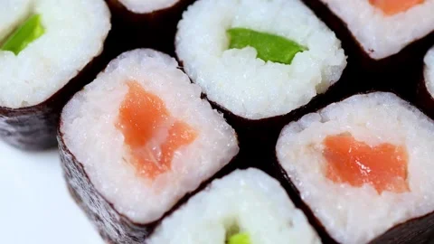 Simple fresh sushi on a plate rotating 4k 25fps video Stock-Footage 260503292