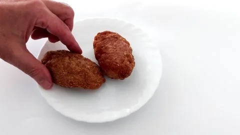 Simple Fried Cutlets Presentation- Clean Culinary Stock Visual Stock Footage 319004085