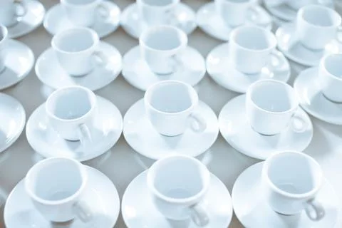 Simple pattern made of empty cups of coffee Foto stock
