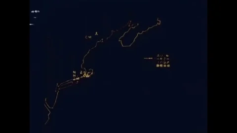 Simulated air attacks are starting to be handled by computers in 1957. Vidéo 74700946