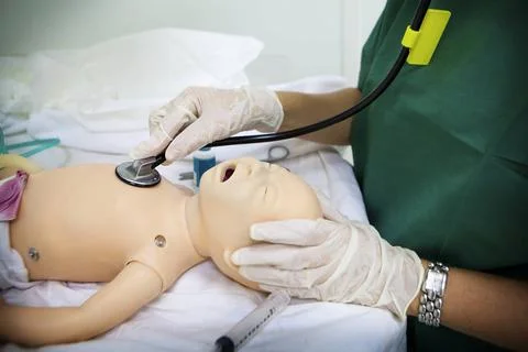 Simulation mannequin Simulation session on a mannequin, aiming to reproduc... Stock Photos